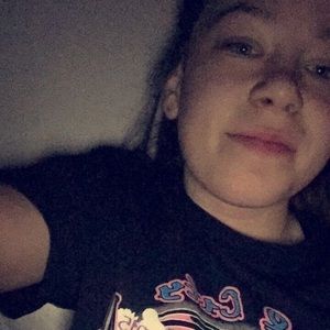 Meet your Posher, Mallory